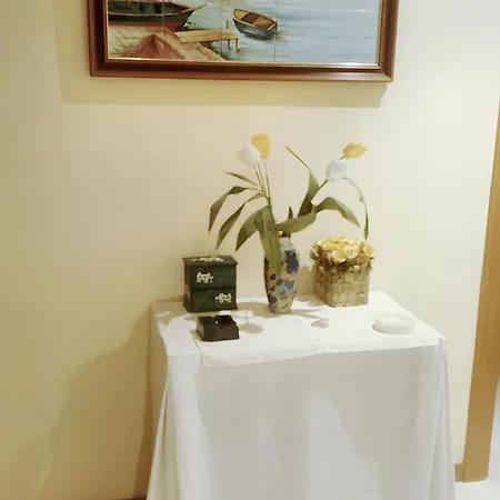 Spacious In Of 100 M² With Shared Pool! شقة *