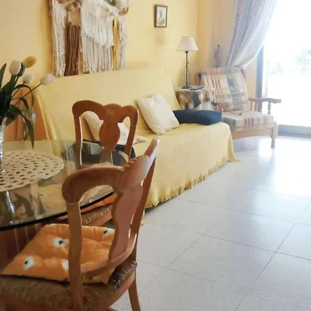 Seaview With Shared Pool Apartment